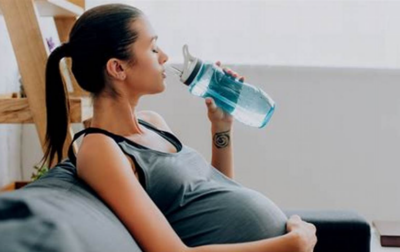 کم آبی بدن در دوران حاملگی