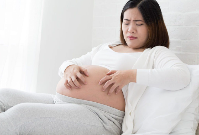 علائم زونا در دوران بارداری چیست؟/ love magazine