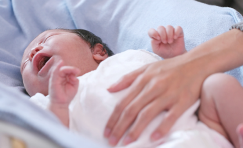 چگونه یبوست در نوزادان را درمان کنیم؟/ love magazine