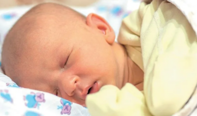 علت زردی در نوزادان چیست و چگونه آن را درمان کنیم؟/ love magazine